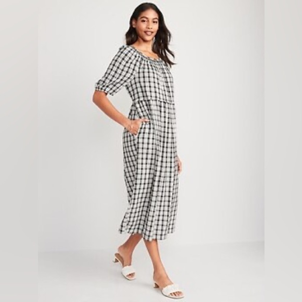 Old Navy Puff-Sleeve Plaid Smocked Midi Swing Dress MT Medium Tall Black Plaid - Picture 11 of 12
